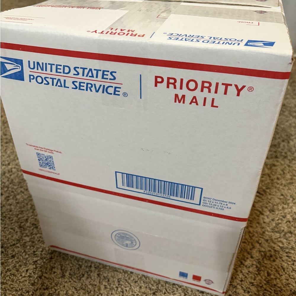 USPS Priority Mail Shipping Box